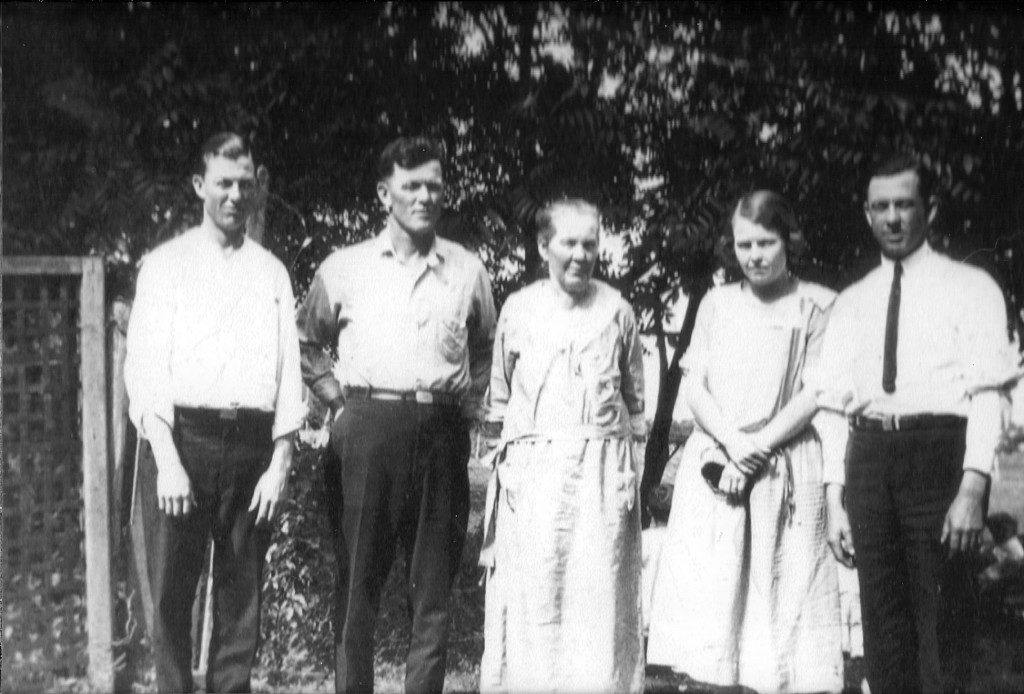 Clifford Johnson, Ralph Gordon Johnson, Mary (Killmar) Johnson, Alice Klepfer, and Frank Johnson